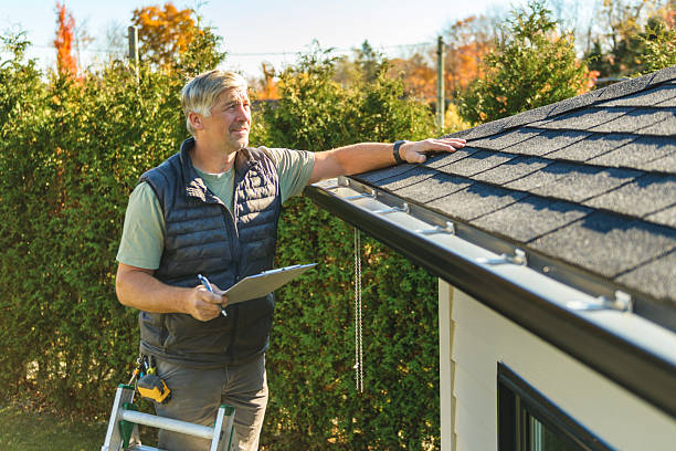 Professional Flat Roof Repair technician working in Mesa, ID